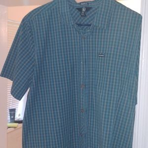 Men's Volcom modern fit green and tan knit button down shirt size xl